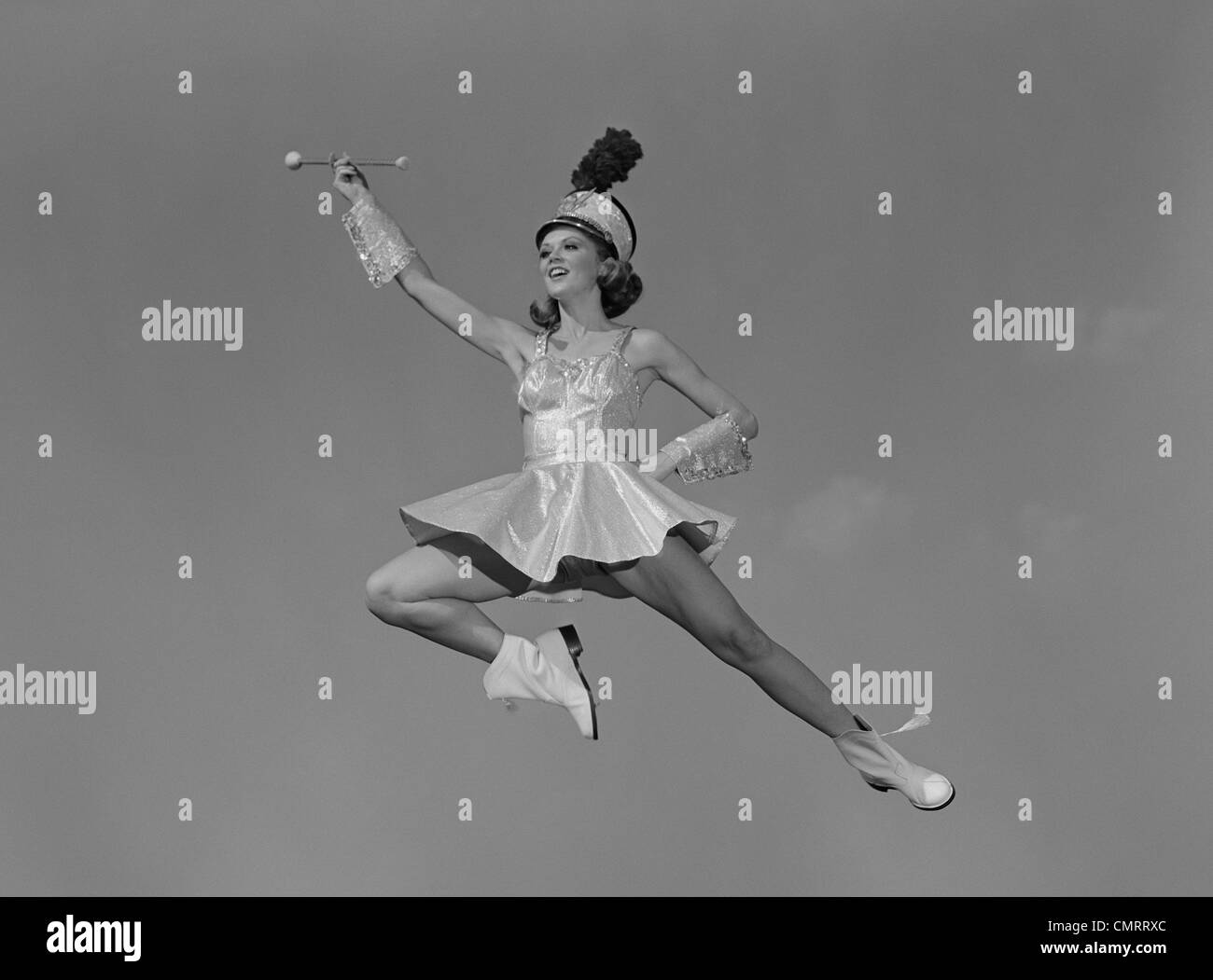 Woman wearing majorette fotografías e imágenes de alta resolución - Alamy