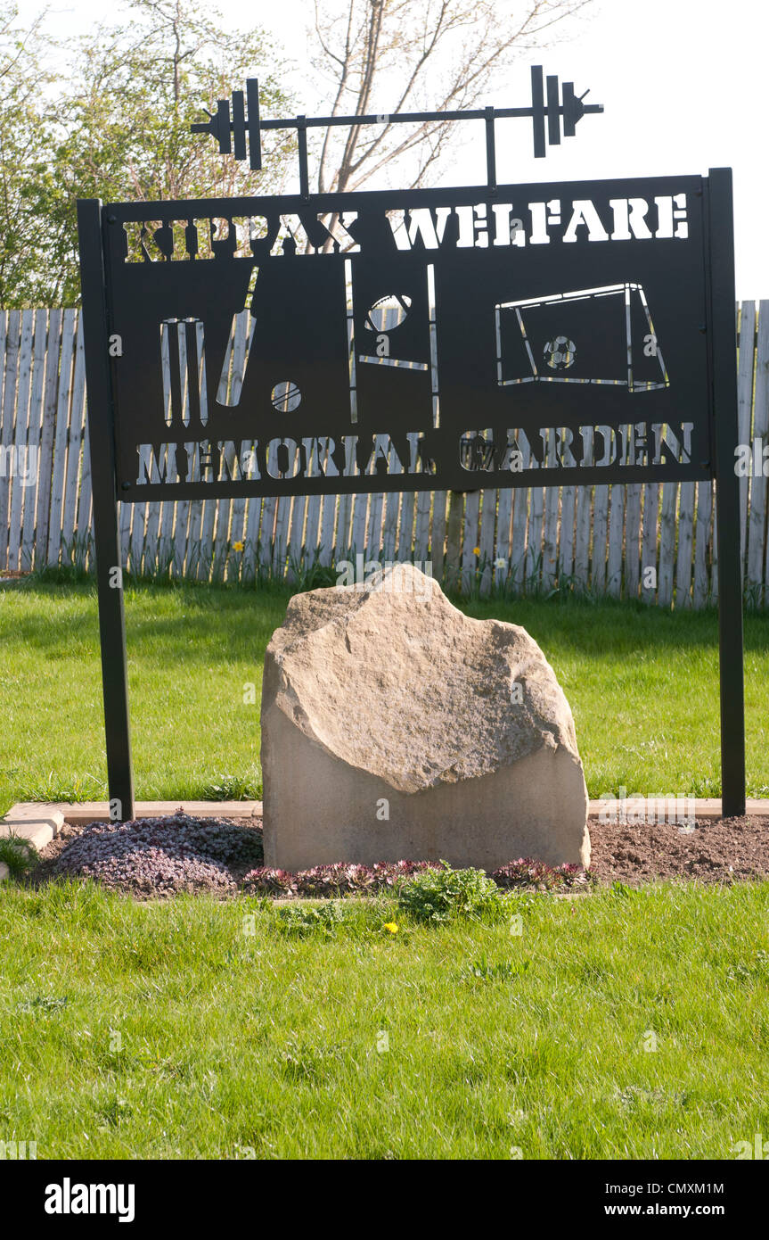Kippax memorial en signo de tierra bienestar bienestar Kippax Foto de stock