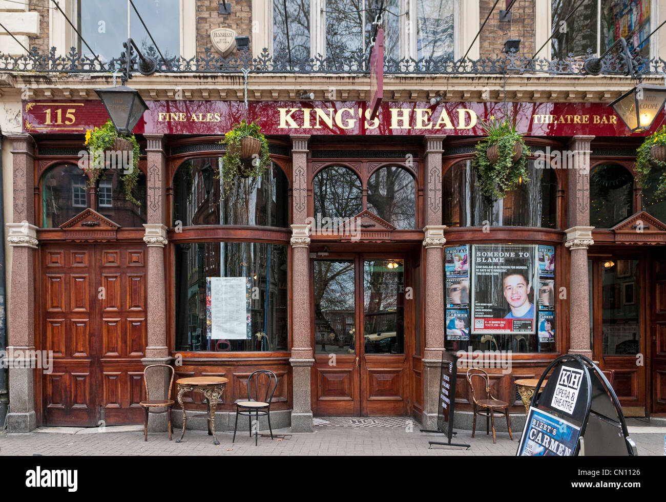 Pub Kings Head, Islington, Londres, Reino Unido. Foto de stock