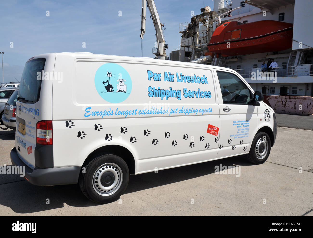 Empresa de transporte el transporte de animales en muelles por barco, REINO  UNIDO Fotografía de stock - Alamy