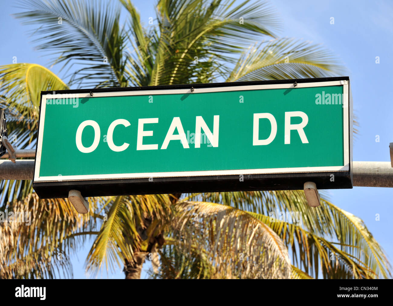 Señal de carretera Ocean Drive, South Beach, Miami, Florida, EE.UU. Foto de stock