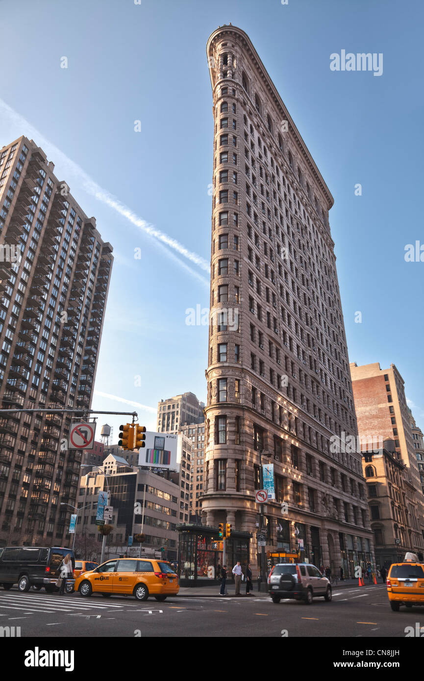 Edificio Flatiron en la calle 23, en Manhattan, Ciudad de Nueva York Foto de stock
