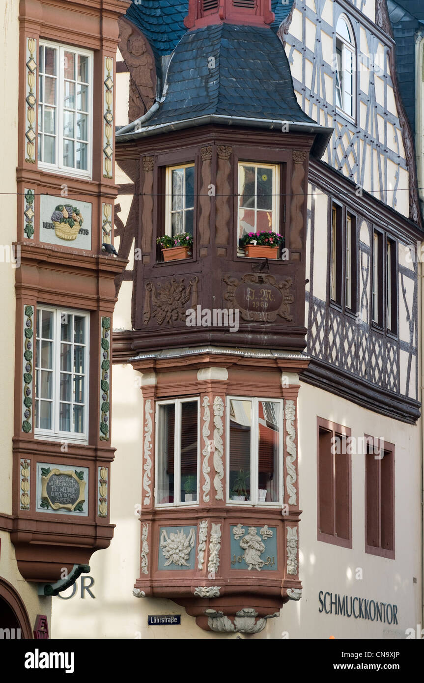 Alemania, Renania Palatinado, Coblence, casas con construcción con ménsulas del siglo xvii Foto de stock