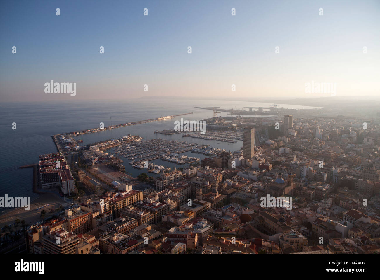 Vista aérea de la ciudad de Alicante Foto de stock