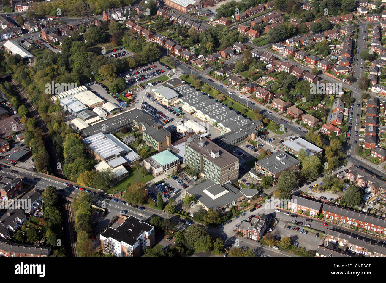 Vista aérea de Tameside College, Ashton Under Lyne, Gran Manchester Foto de stock