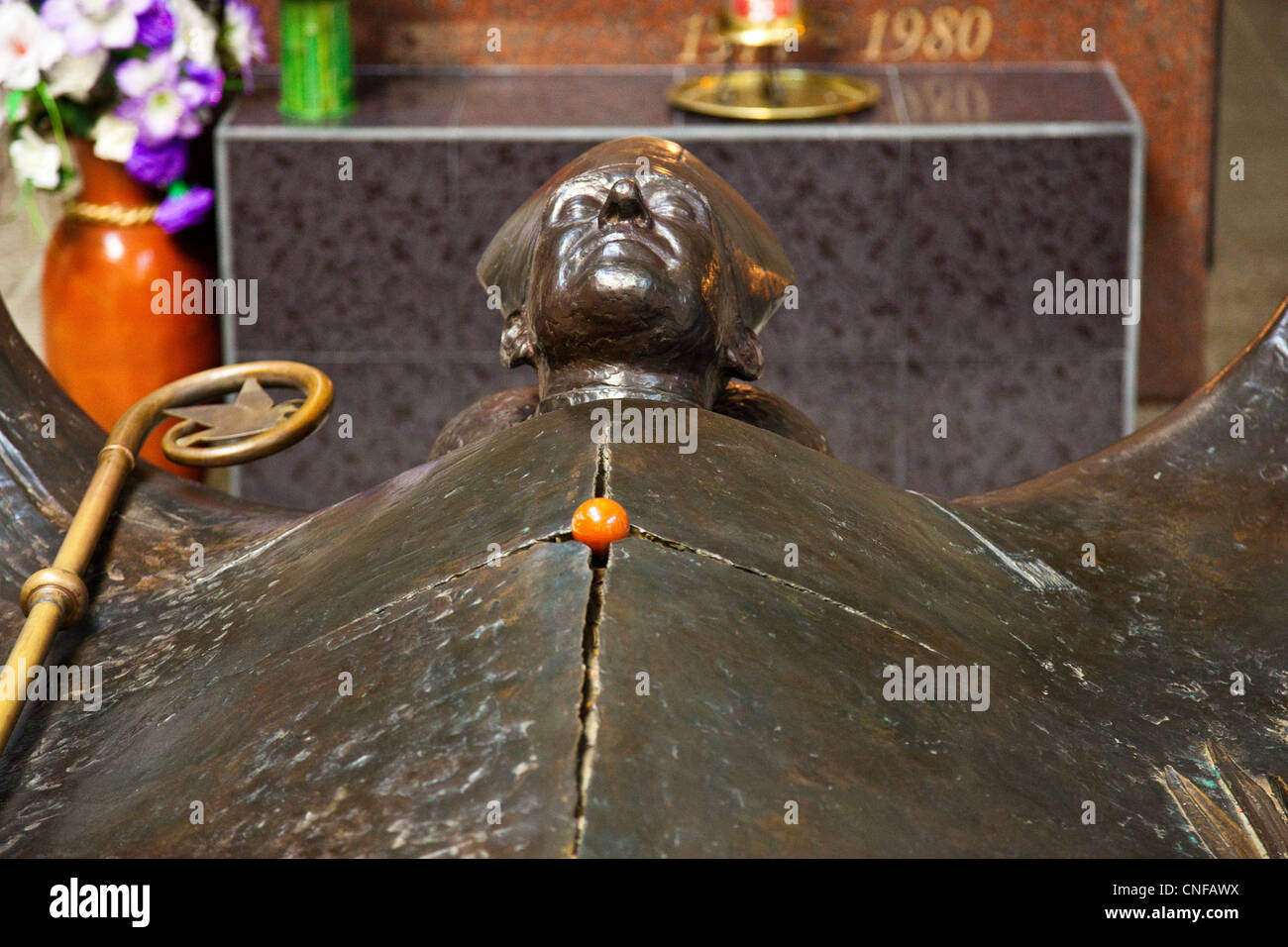 La tumba del Arzobispo Oscar Romero, Catedral Metropolitana del Santísimo Salvador, San Salvador