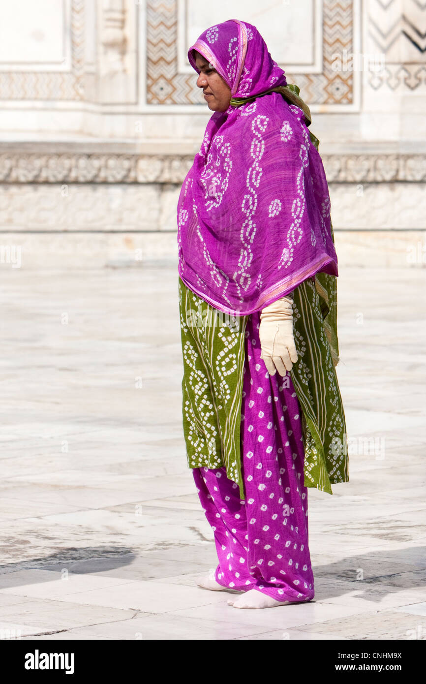 En la India, no todo son saris: Conoce al salwar kameez