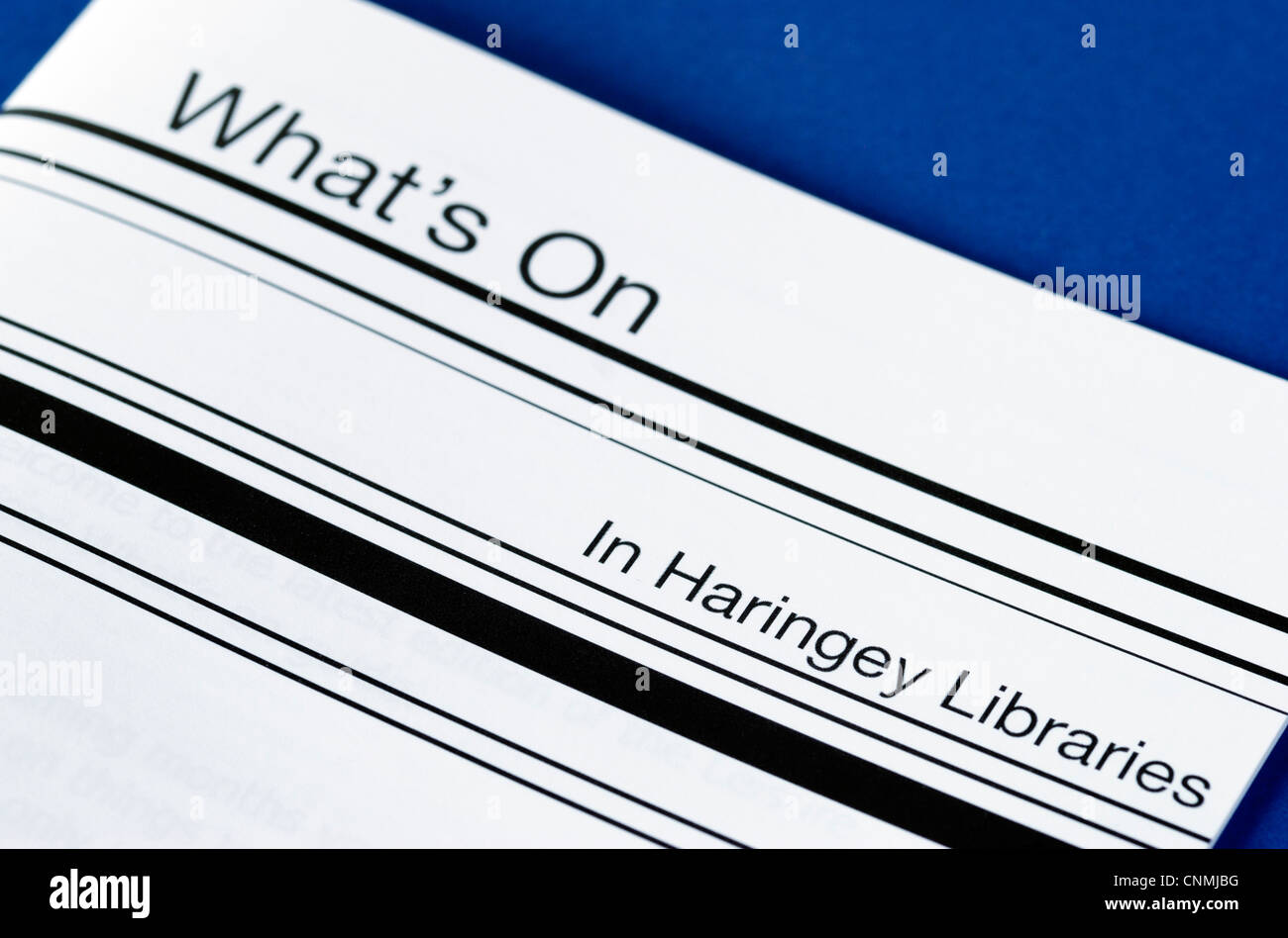 Listado de folleto de actividades y eventos en el London Borough of Haringey bibliotecas Foto de stock