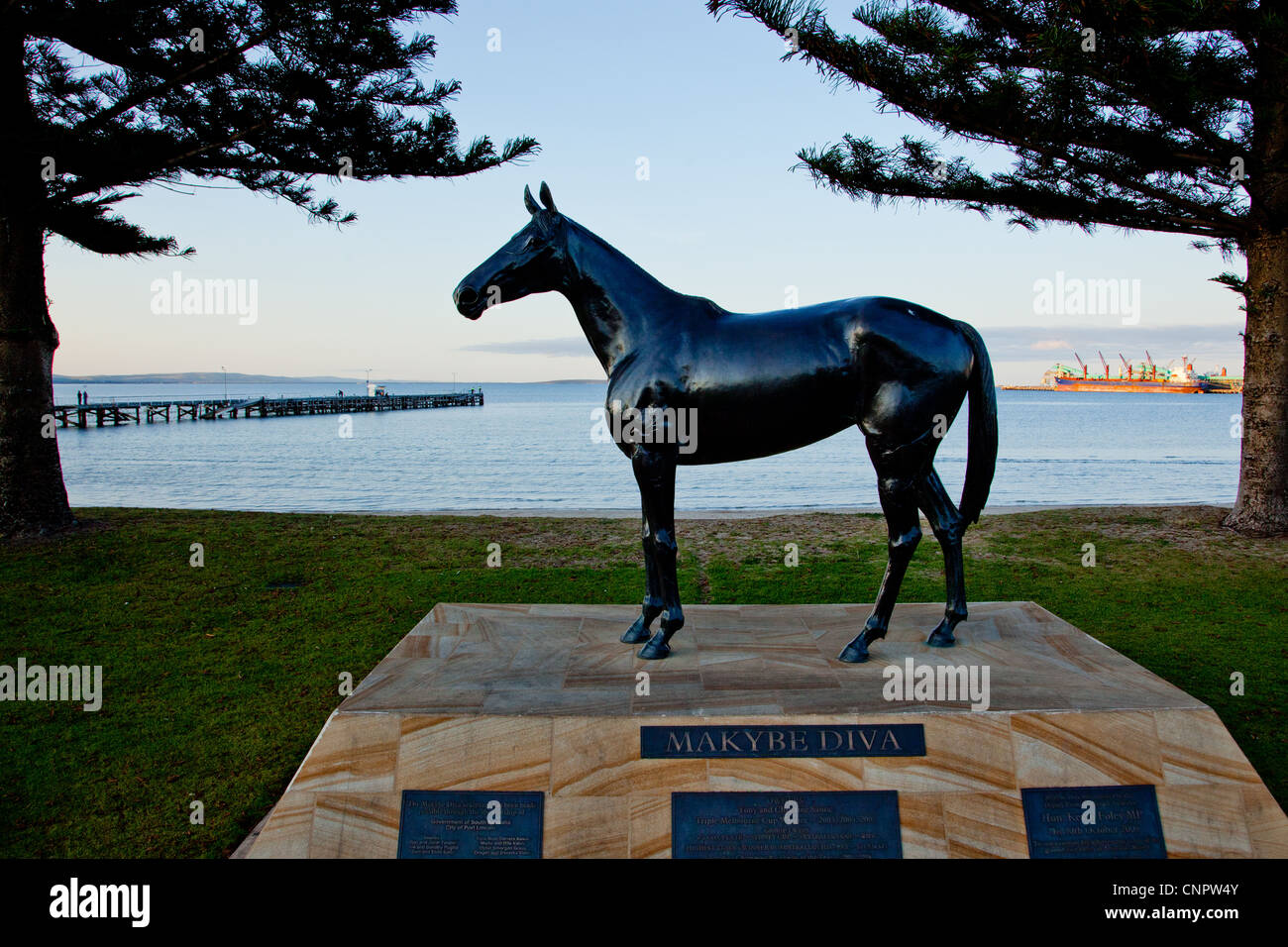 Estatua de caballo de carreras Makybe Diva Foto de stock