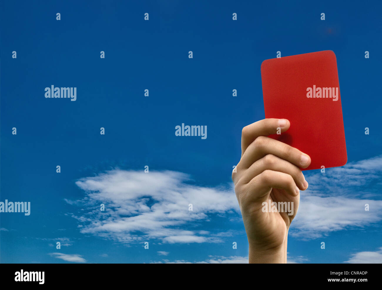 Tarjeta Roja Futbol Fotos e Imágenes de stock - Alamy