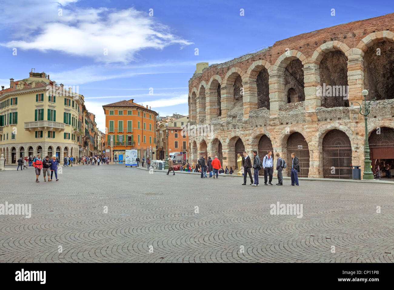 Piazza Bra, Arena, Verona, Véneto, Italia Foto de stock