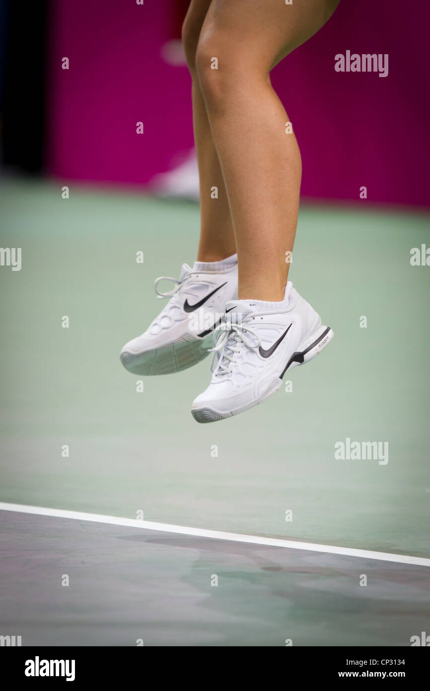 Andrea Hlavackova, saltar, zapatillas Nike Fotografía de stock - Alamy