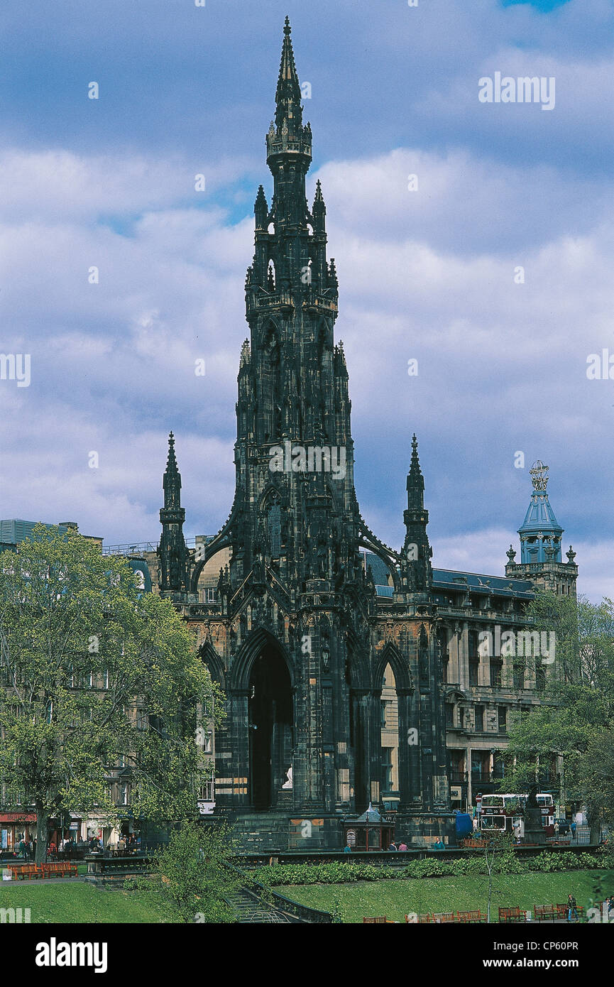 Reino Unido - Escocia, Edimburgo. Monumento a Sir Walter Scott Foto de stock