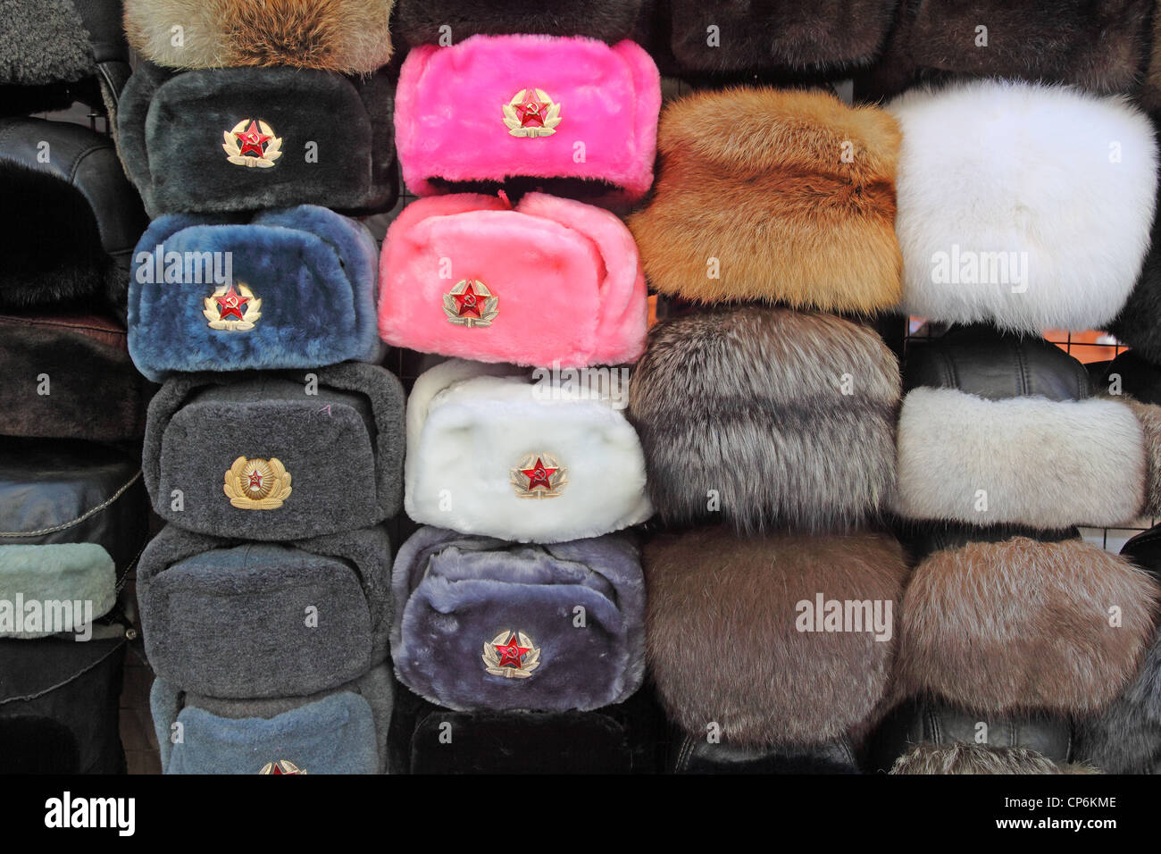 Gorro tradicional ruso Ushanka Fotografía de stock - Alamy