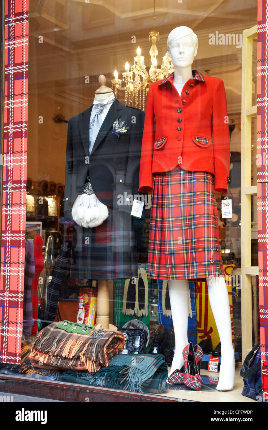 Falda tradicional escocesa y tienda de alquiler de vestidos vestido Escocia UK Fotografía de stock - Alamy Falda tradicional escocesa y tienda de alquiler de vestidos vestido Escocia UK Fotografía de stock - Alamy
