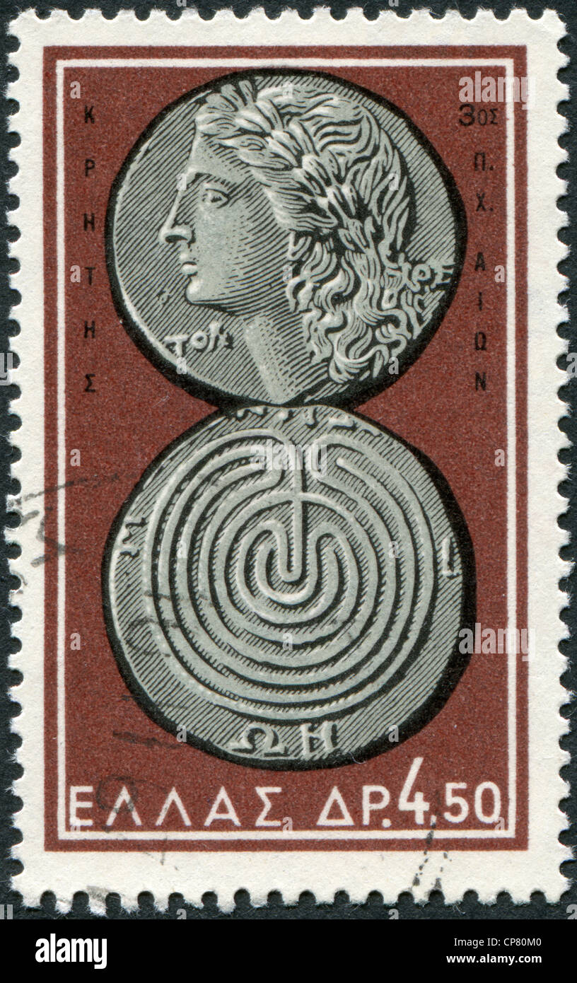Grecia - circa 1959: sellos postales impresas en Grecia, muestra las  monedas de la antigüedad griega: Apolo y laberinto, circa 1959 Fotografía  de stock - Alamy