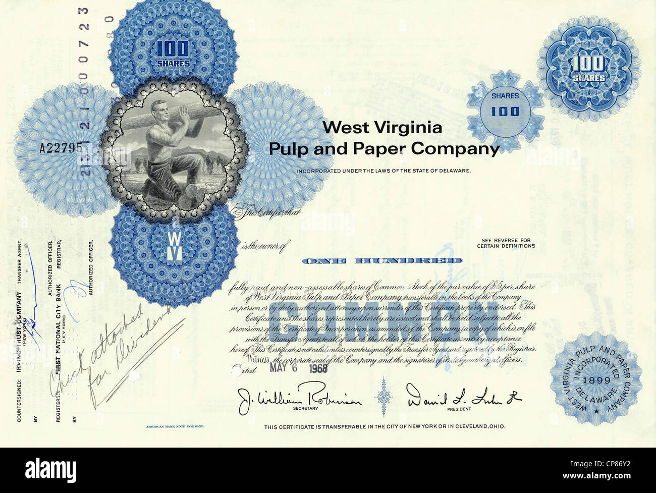Certificado share histórico, West Virginia Compañía de papel y celulosa, industria del papel, 1968, Delaware, EE.UU., Historische Aktie, West V Foto de stock