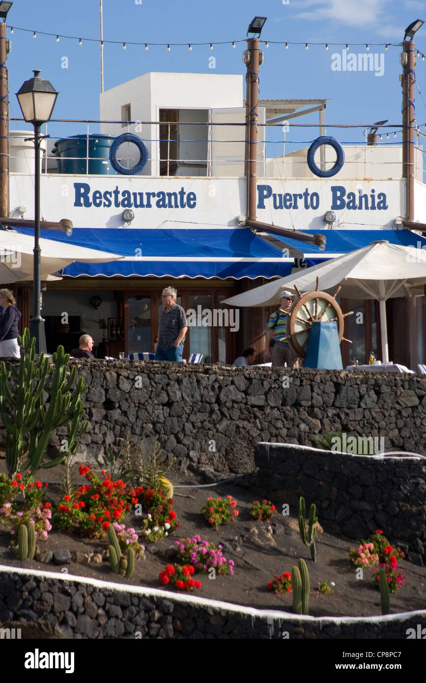 Restaurante El casco antiguo de Puerto del Carmen, Lanzarote Fotografía de  stock - Alamy