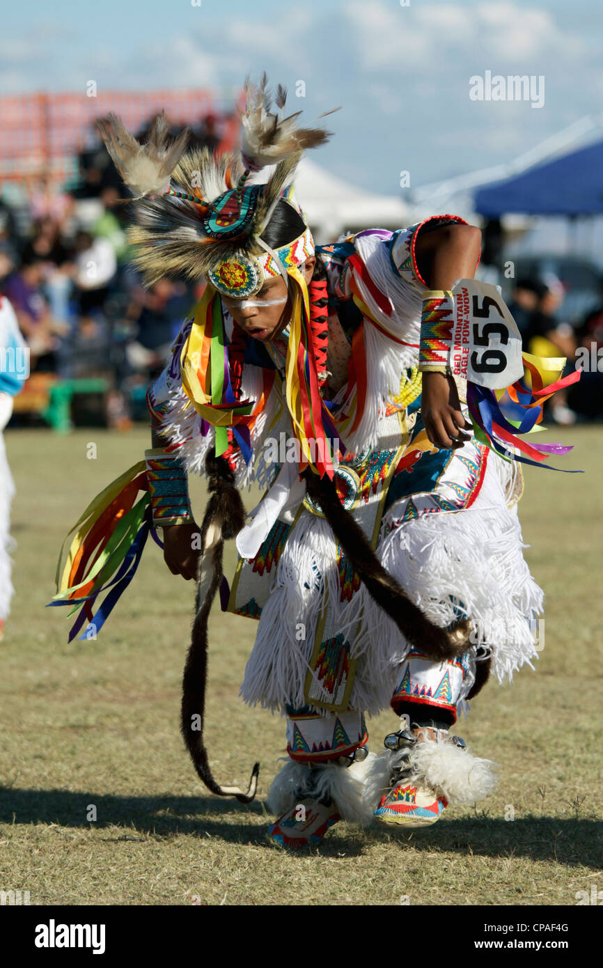 Scottsdale, Arizona, EE.UU. Montaña Roja Eagle powwow celebró en el Salt River Pima-Maricopa Indian Community. Foto de stock