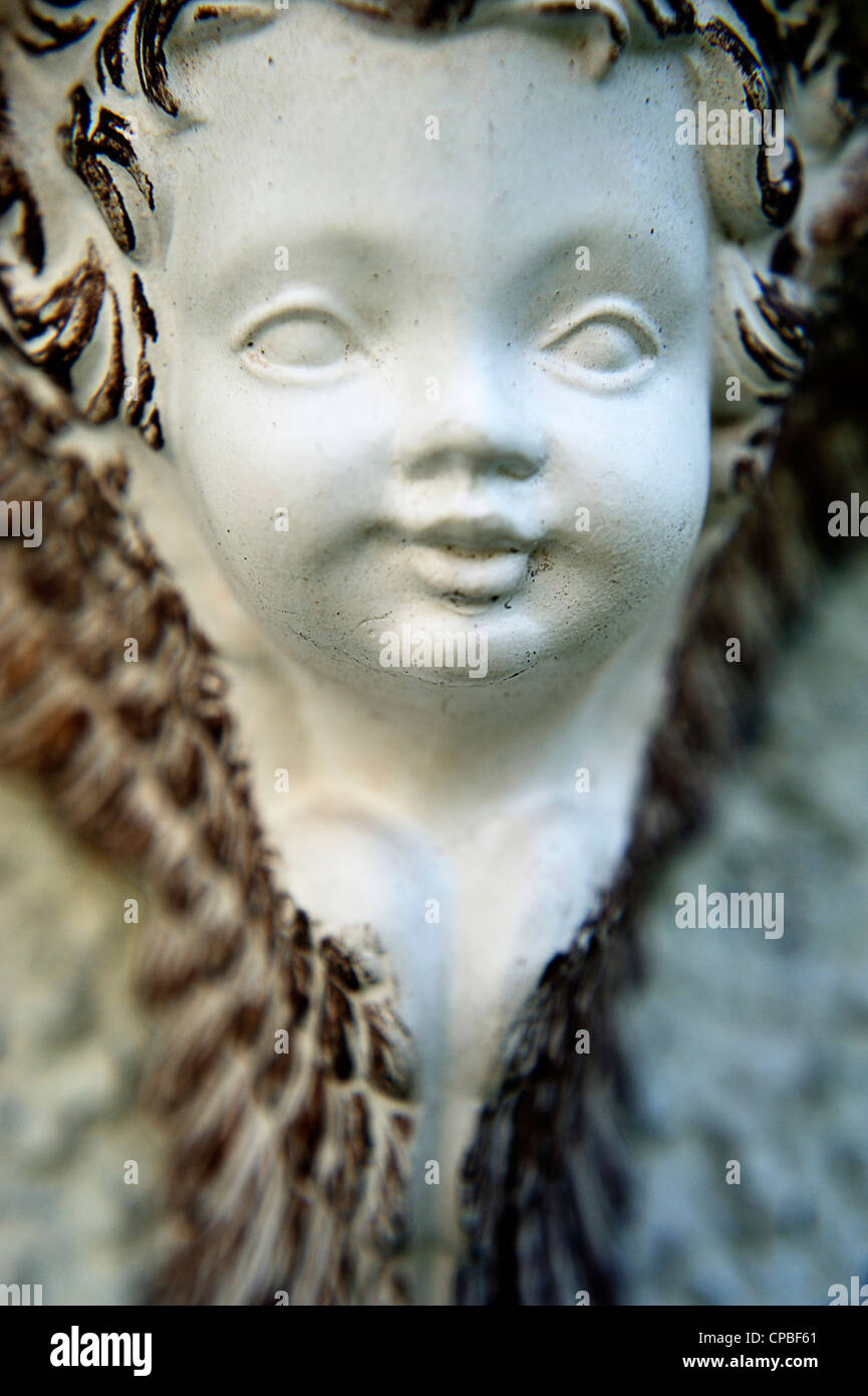 Uno de los querubines fotografías e imágenes de alta resolución Alamy