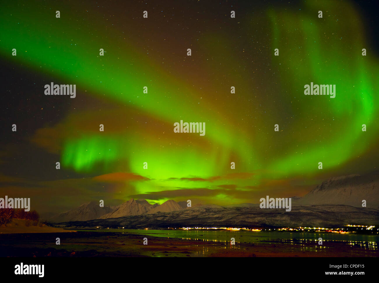 Norte noruega fotografías e imágenes de alta resolución - Alamy