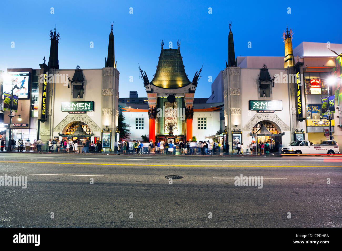 Grauman's Chinese Theatre, Hollywood Boulevard, en Los Angeles, California, Estados Unidos de América, América del Norte Foto de stock