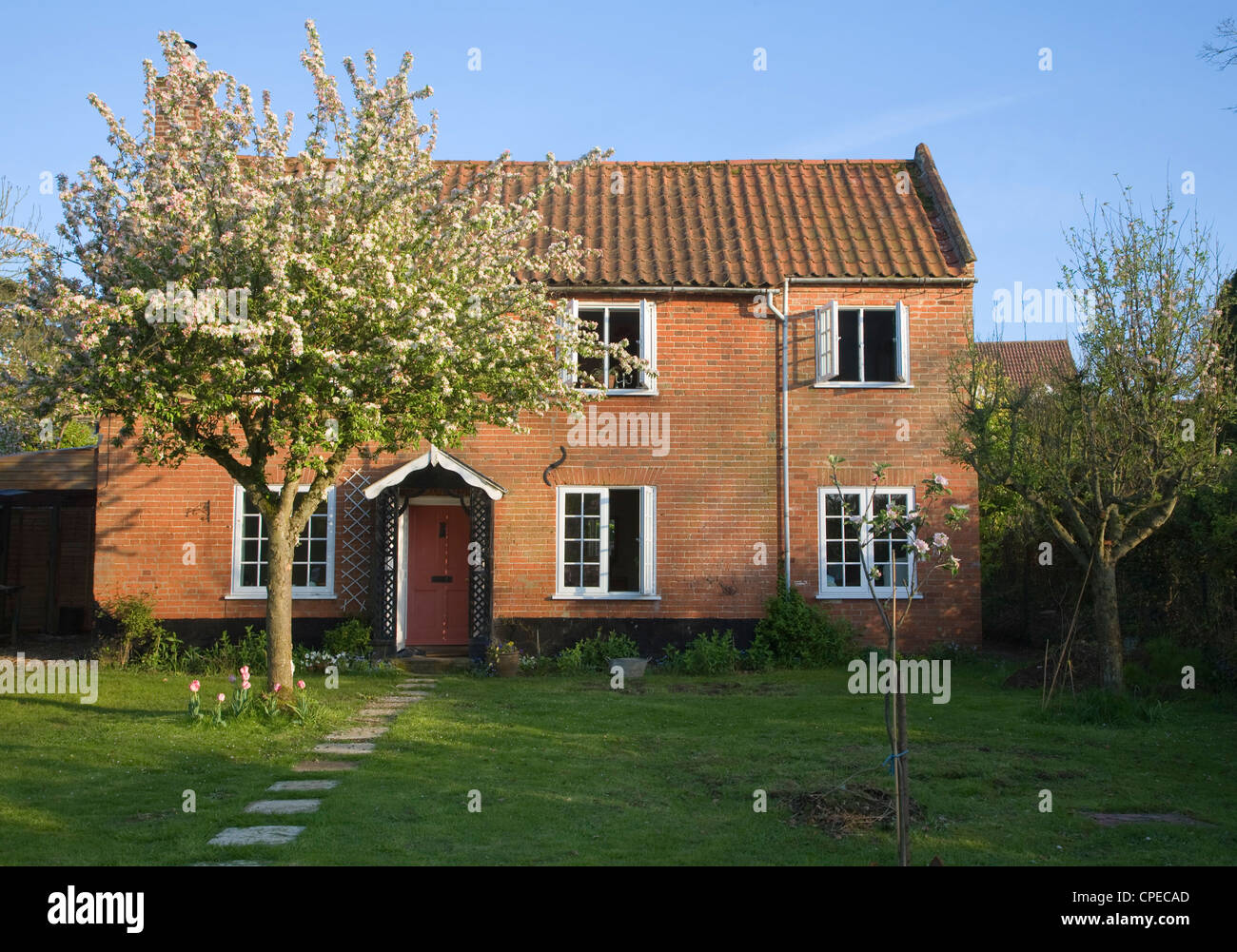 Los bienes liberados ( fotógrafo de casa) detached villa casa Shottisham, Suffolk, Inglaterra Foto de stock