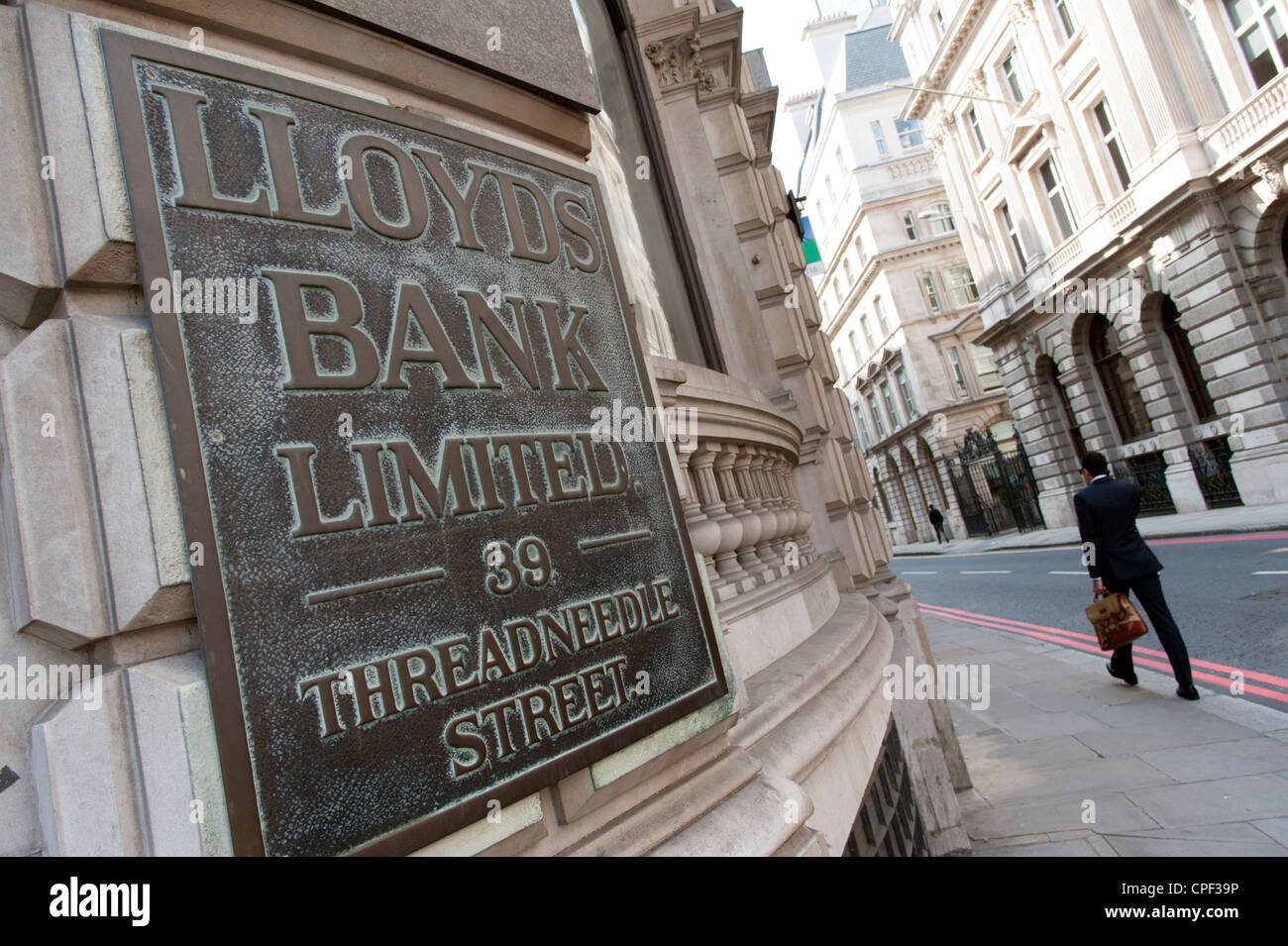 Lloyds Bank en Threadneedle Street, Londres, Inglaterra, Reino Unido. Foto de stock