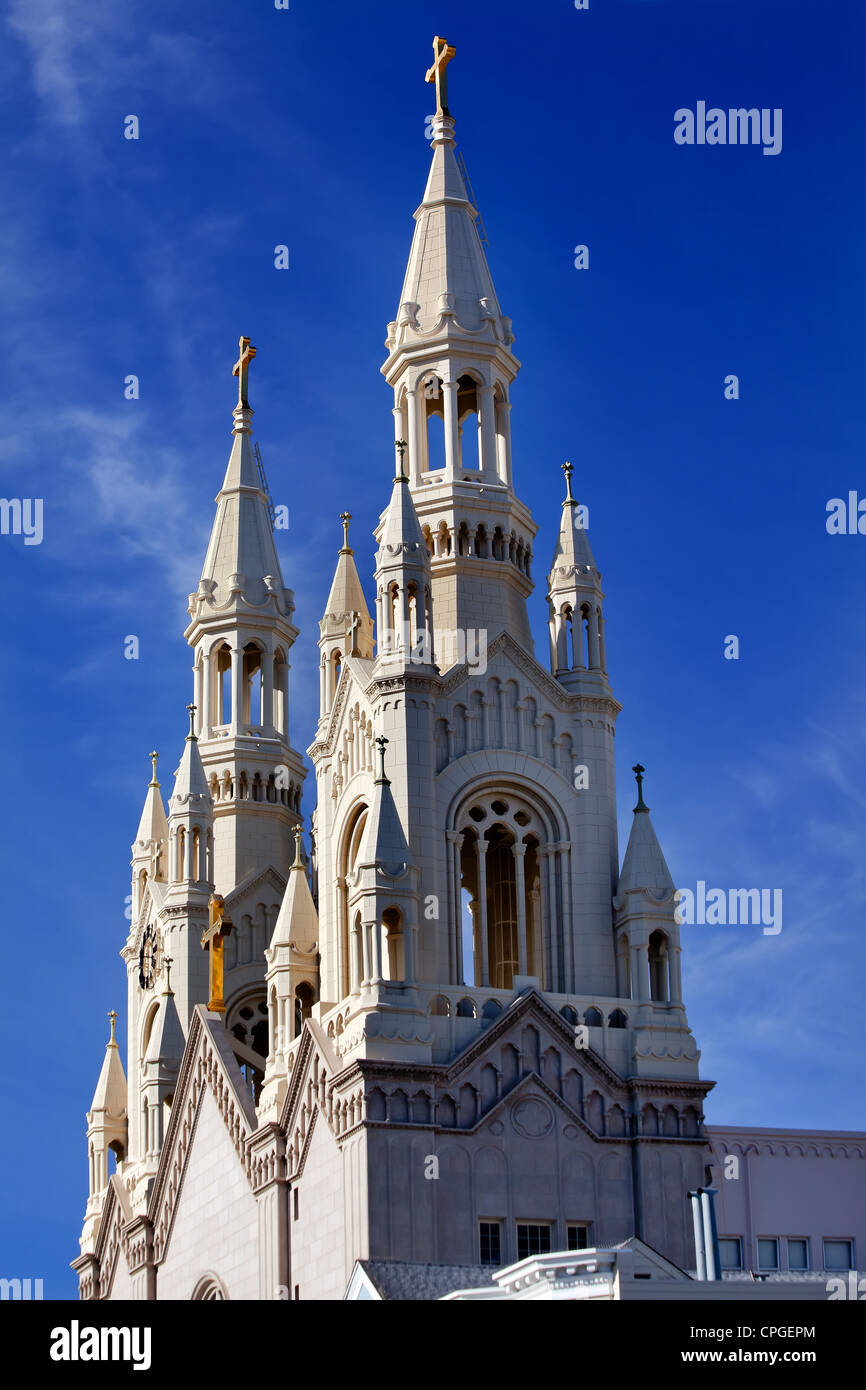 San Pedro y san Pablo Iglesia Católica campanarios San Francisco California Foto de stock