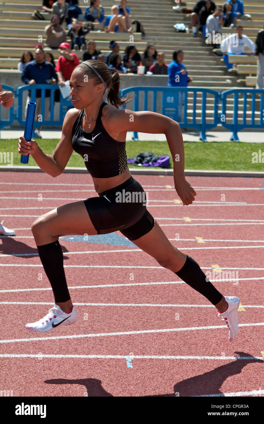 Relay baton fotografías e imágenes de alta resolución Alamy