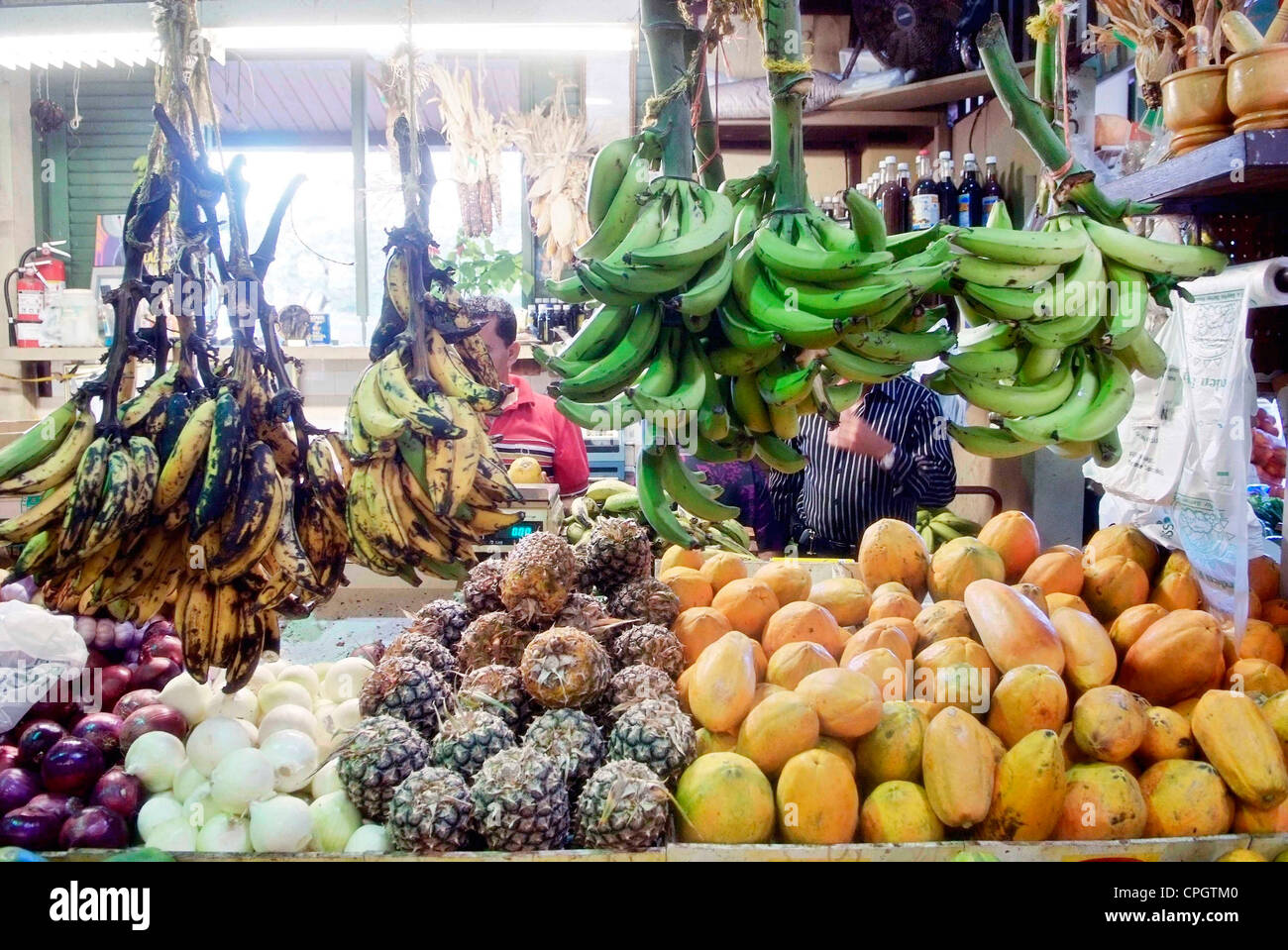 PUERTO RICO -SAN JUAN, la Plaza del Mercado El mercado de frutas y verduras  Fotografía de stock - Alamy