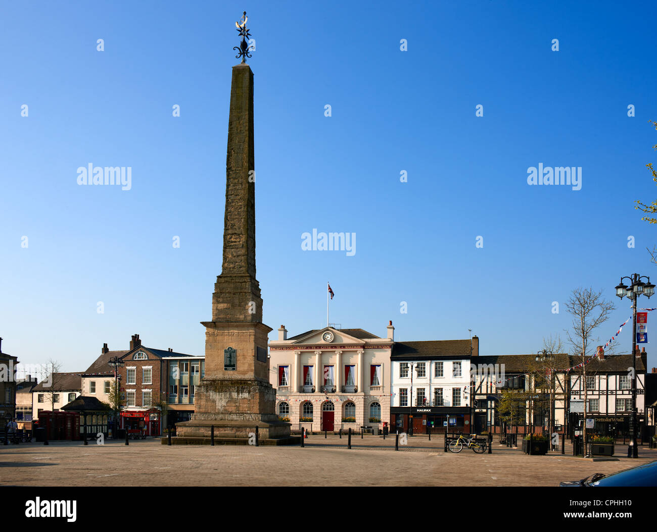El obelisco y la Plaza del Mercado, de Ripon, North Yorkshire REINO UNIDO Foto de stock