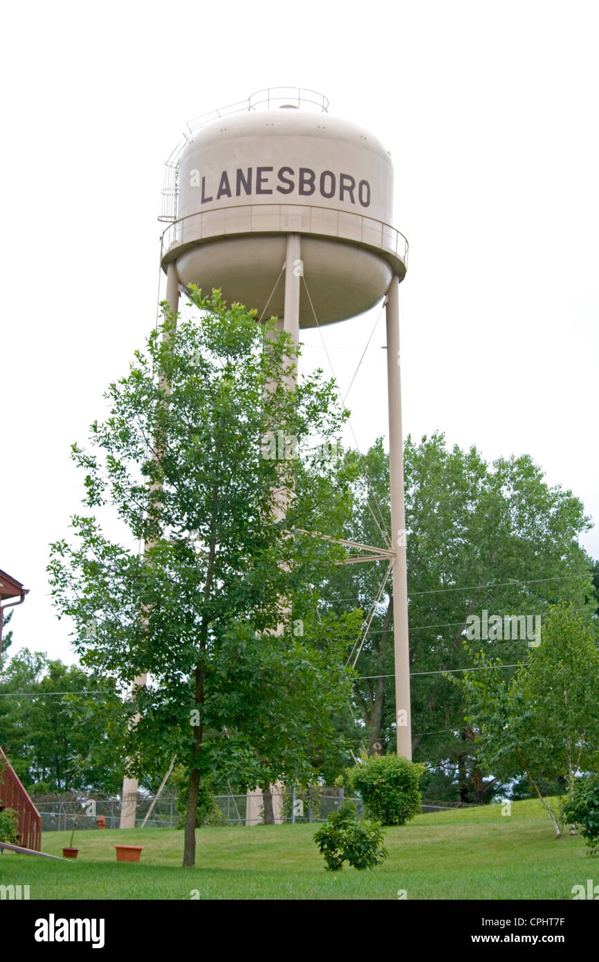 Torre de agua tanque de gravedad. Lanesboro MN Minnesota EE.UU. Foto de stock