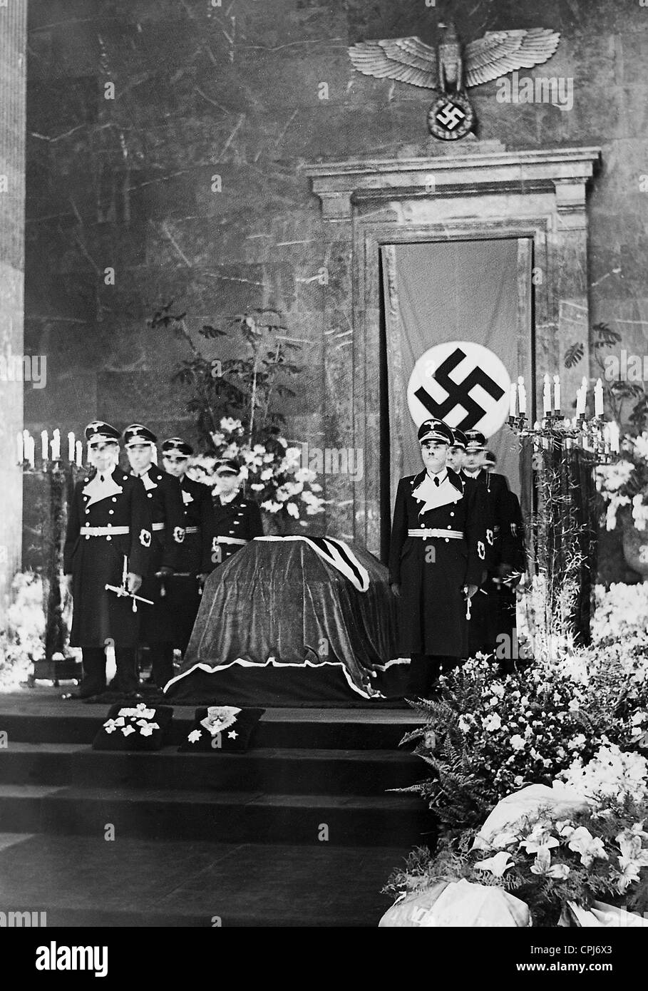 Los funerales de Estado Franz Guertner, 1941 Foto de stock