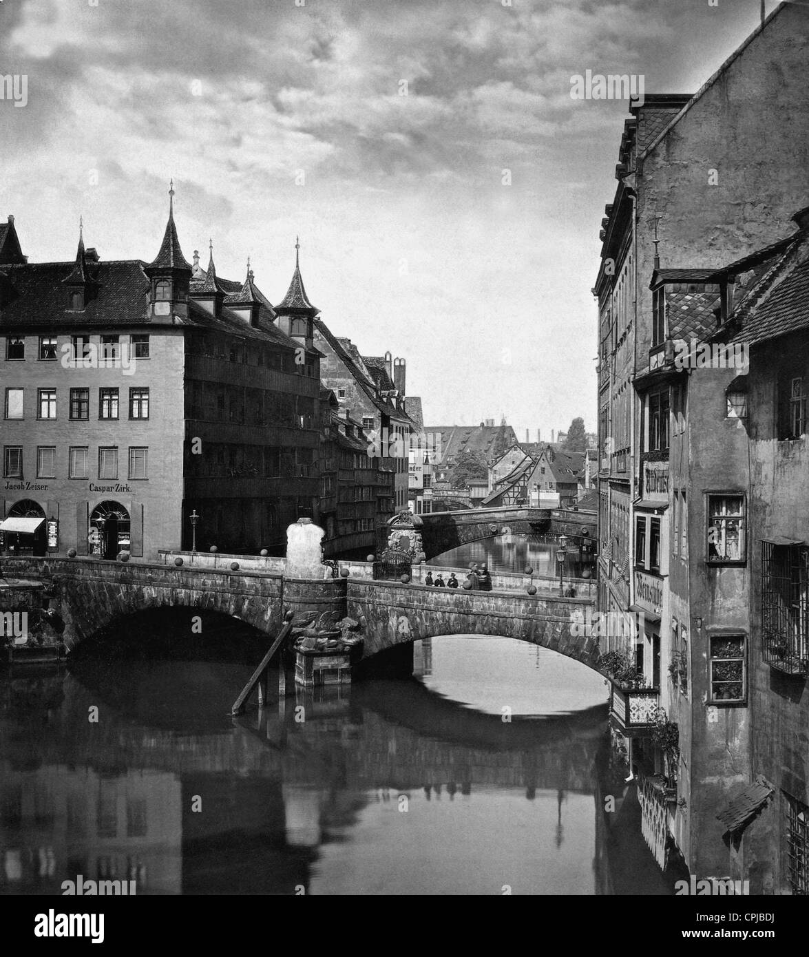 Puente del Rey en Nuremberg Foto de stock