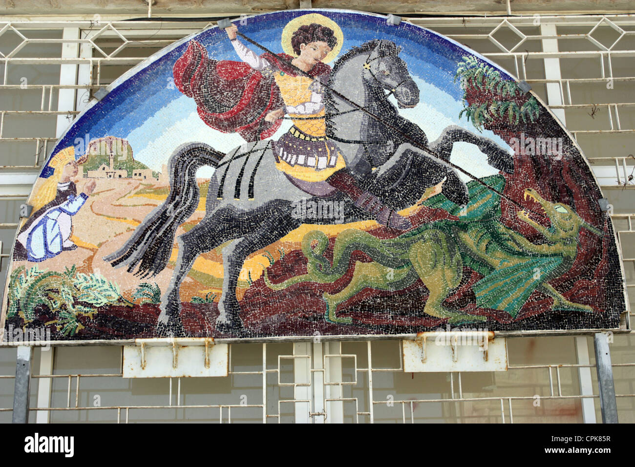 Matando militar fotografías e imágenes de alta resolución Alamy