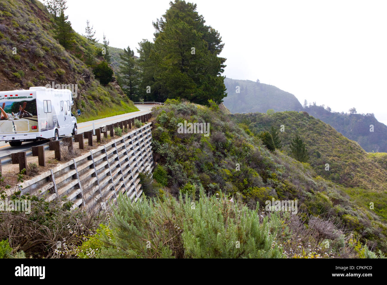 RV, Highway 1, California, EE.UU. Foto de stock