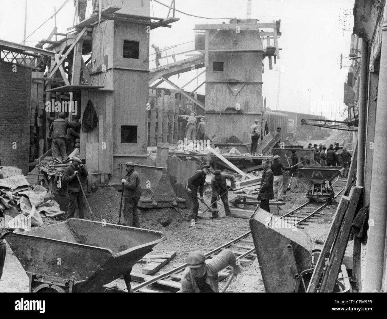 Construcción búnker alemán en la Muralla del Atlántico, 1942-44 Foto de stock