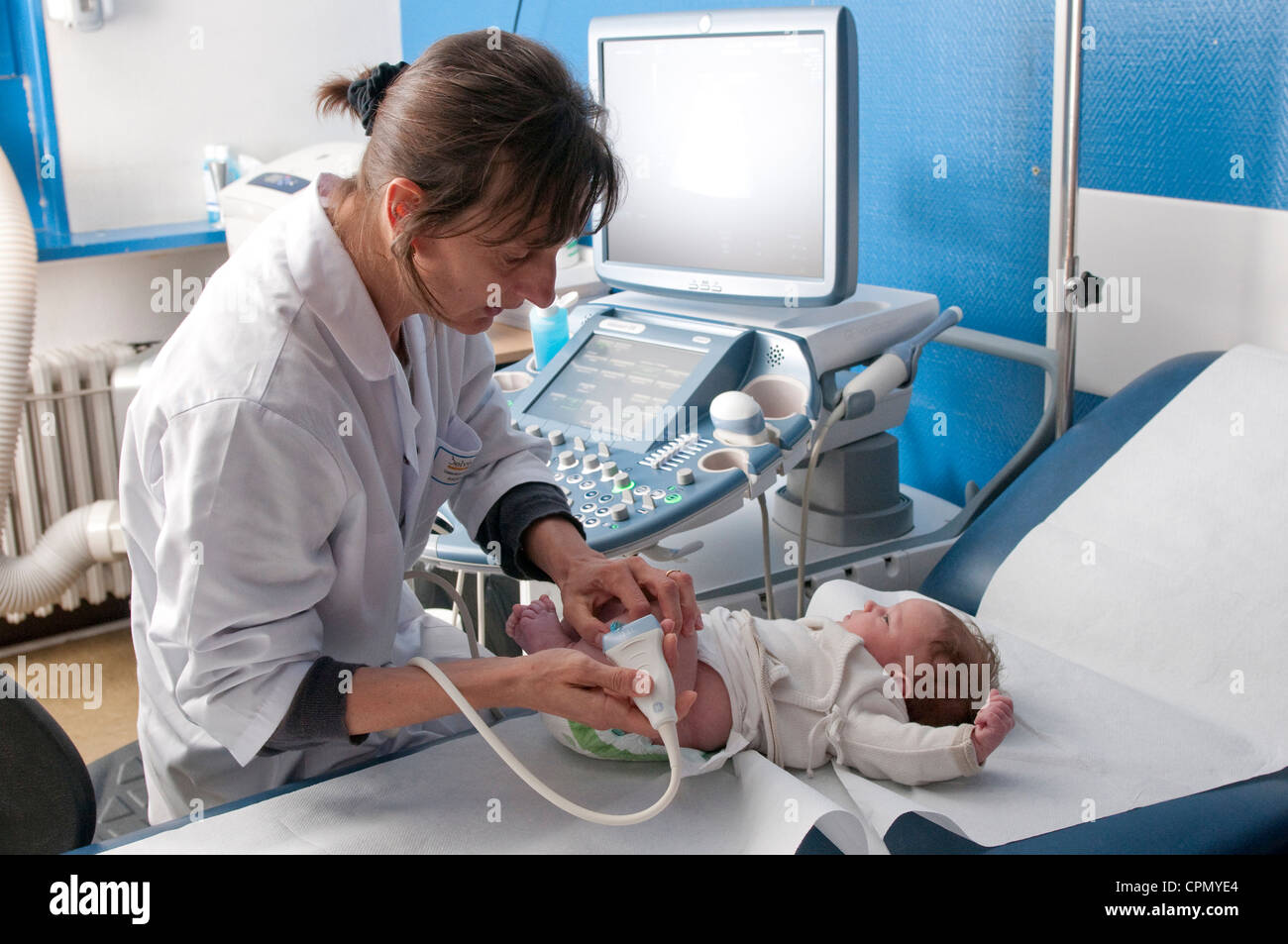 Ecografia De Cadera Fotografia De Stock Alamy