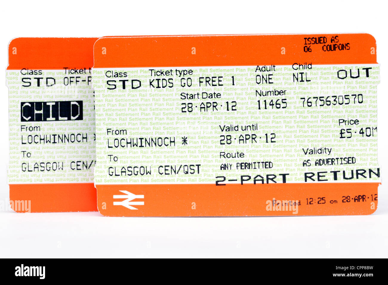 A los niños gratis con un adulto de billete de tren, Scotland, Reino Unido Foto de stock