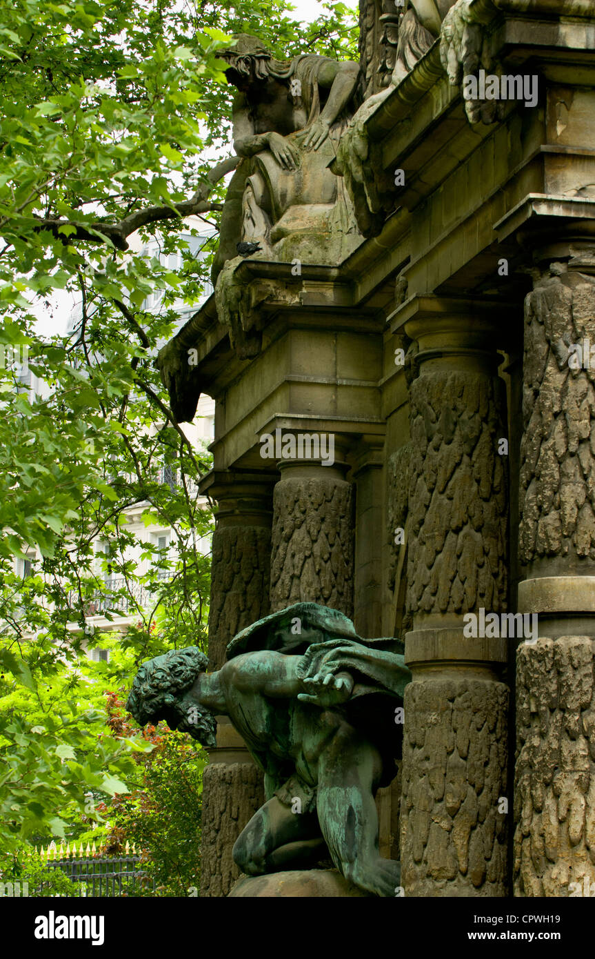 Fuente Medici o la Fontaine de Medicis, Jardin du Luxembourg, Paris, Francia Foto de stock
