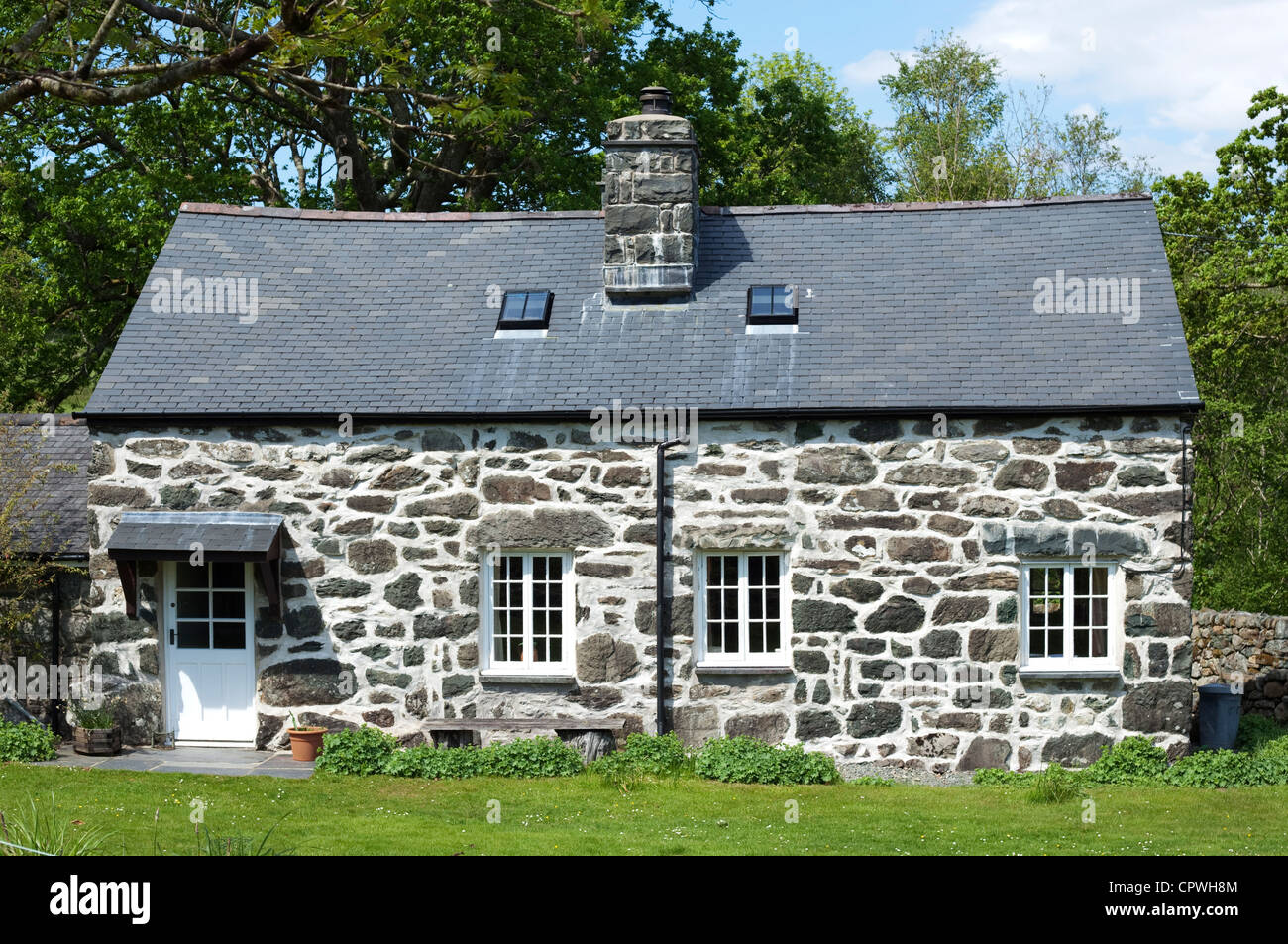 Casa de piedra tradicional galés, Snowdonai National Park, North Wales, REINO UNIDO Foto de stock