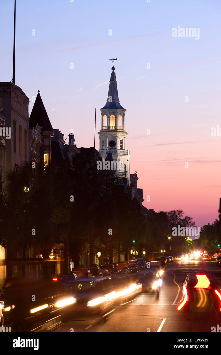 Iglesia San Miguel Broad Street en el centro de Charleston Carolina del Sur EE.UU. Foto de stock
