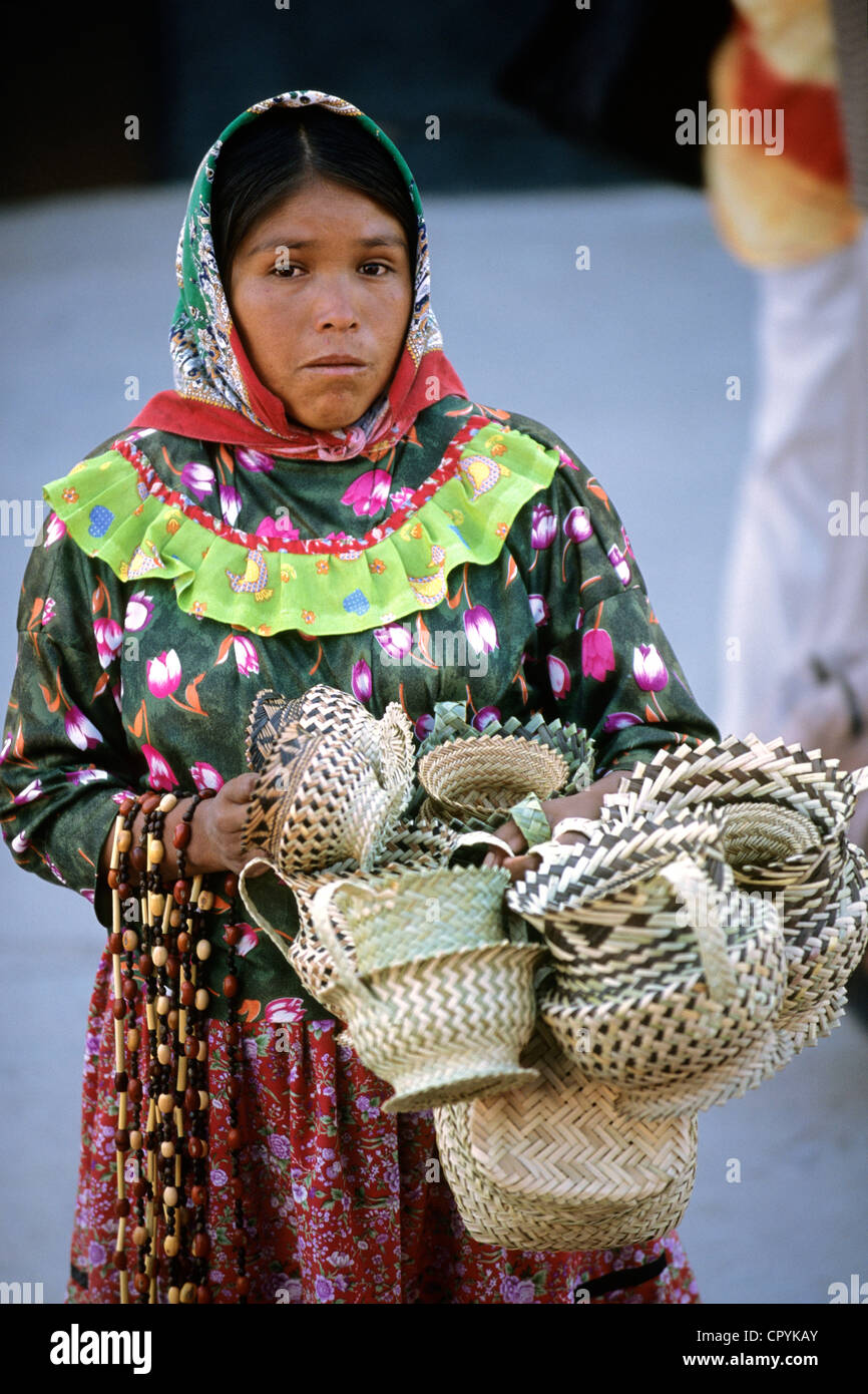 Chihuahua Mexico Tarahumara People Fotos E Imagenes De Stock Alamy Chihuahua Mexico Tarahumara People Fotos E Imagenes De Stock Alamy