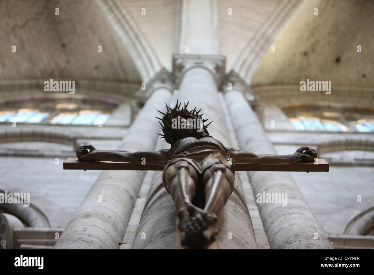 Crucifijo, la Catedral de San Esteban, Sens, Yonne, Borgoña, Francia, Europa Foto de stock