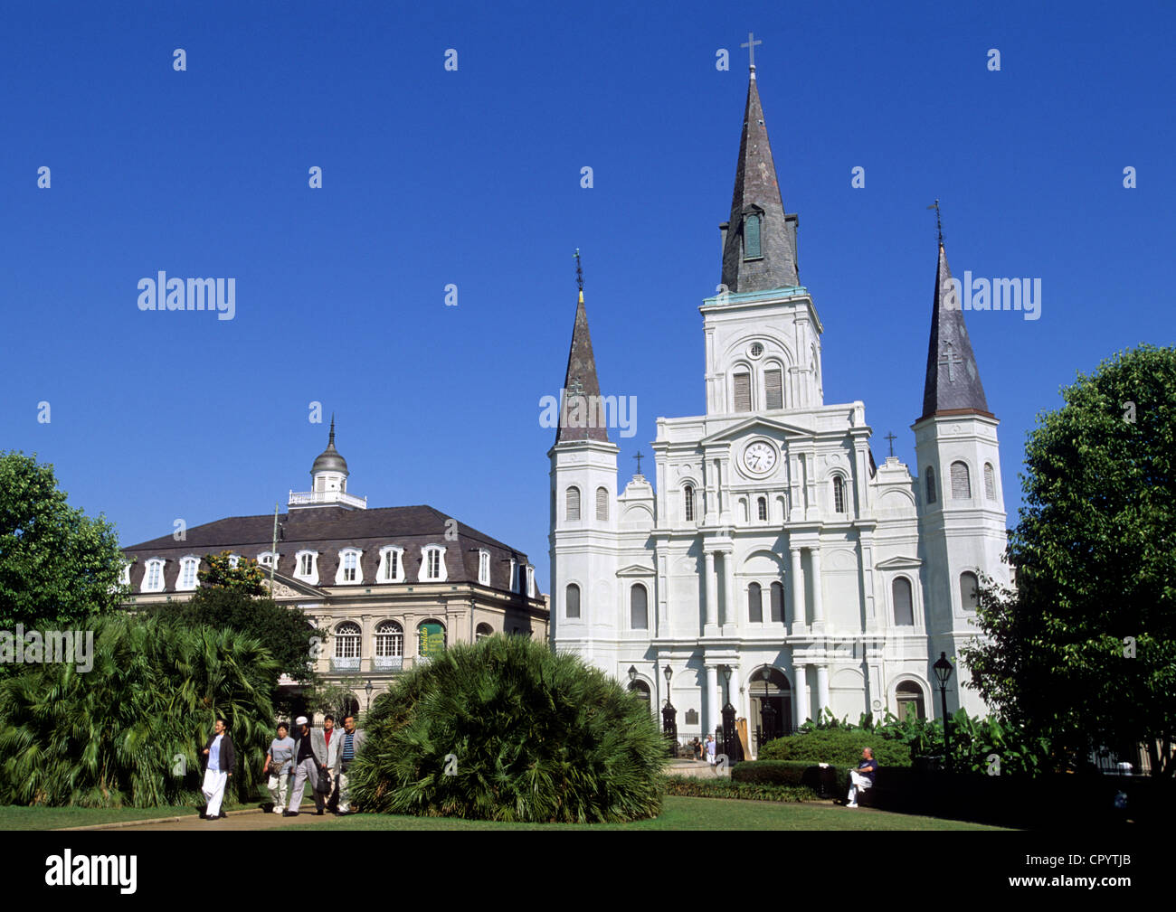 Estados Unidos, Louisiana, Nueva Orleans, Jackson Square y la catedral Foto de stock