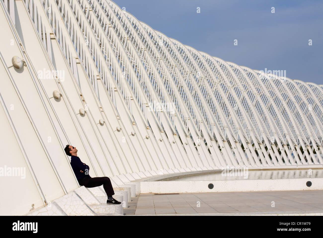 Ática, Grecia, Atenas, Maroussi, OAKA Olympic Stadium construido en 2004 por el arquitecto Santiago Calatrava, el Ágora Foto de stock