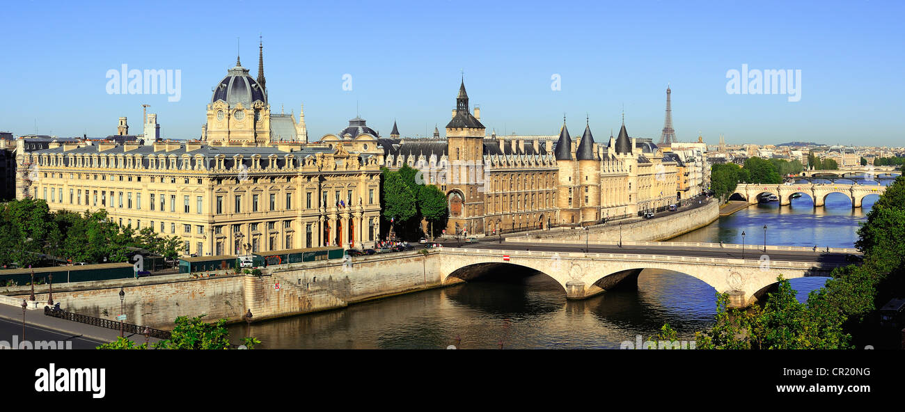 Francia, Paris, las orillas del río Sena, Patrimonio Mundial de la UNESCO, de izquierda a derecha con el Tribunal mercantil, el Foto de stock