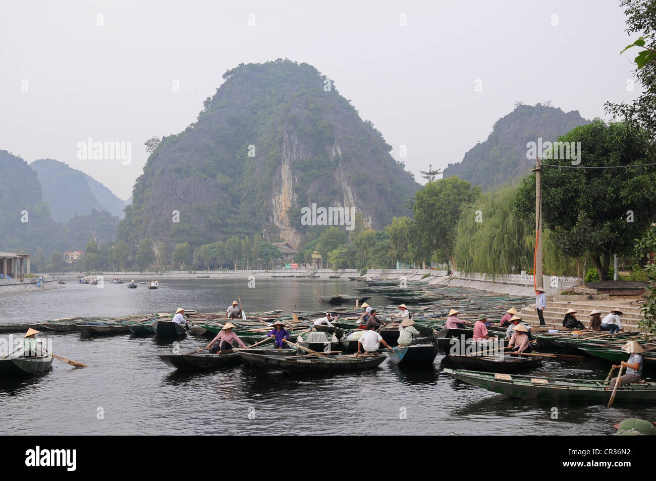Barcos, Tam Coc, Vietnam, sudeste de Asia, Asia Foto de stock