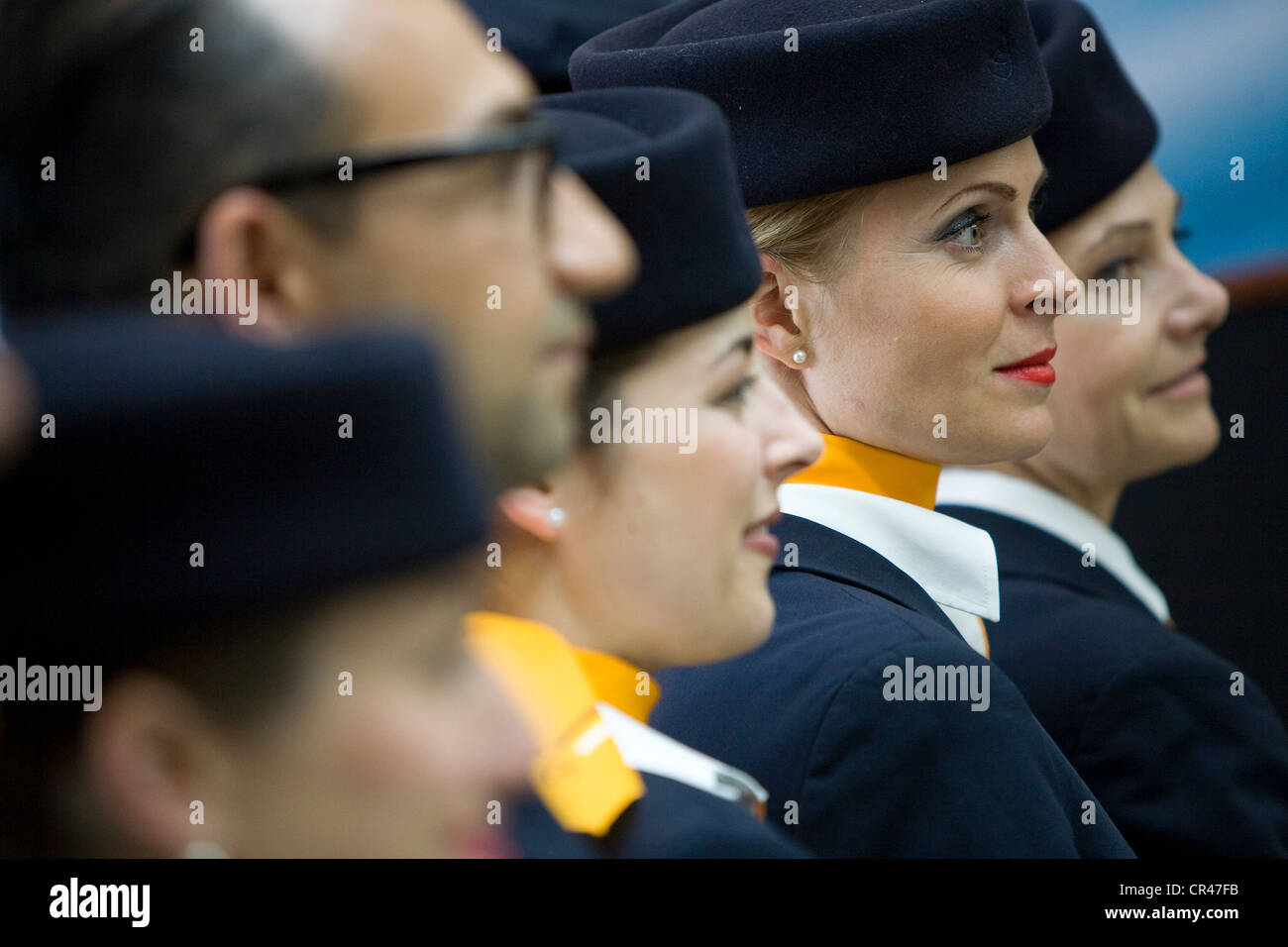 Lufthansa Airlines asistentes de vuelo. Foto de stock